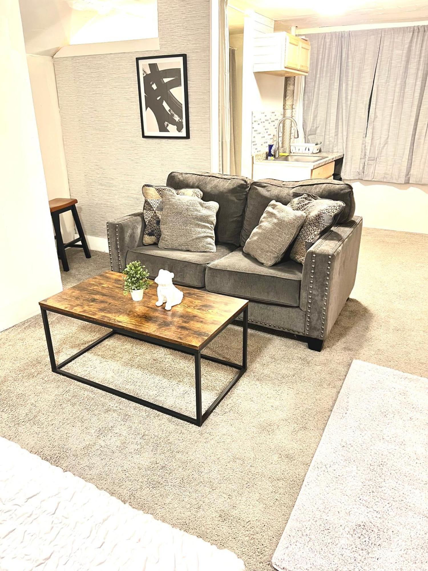 Two Bedroom Villa Studio With Fireplace & Living Room Detroit Exteriör bild